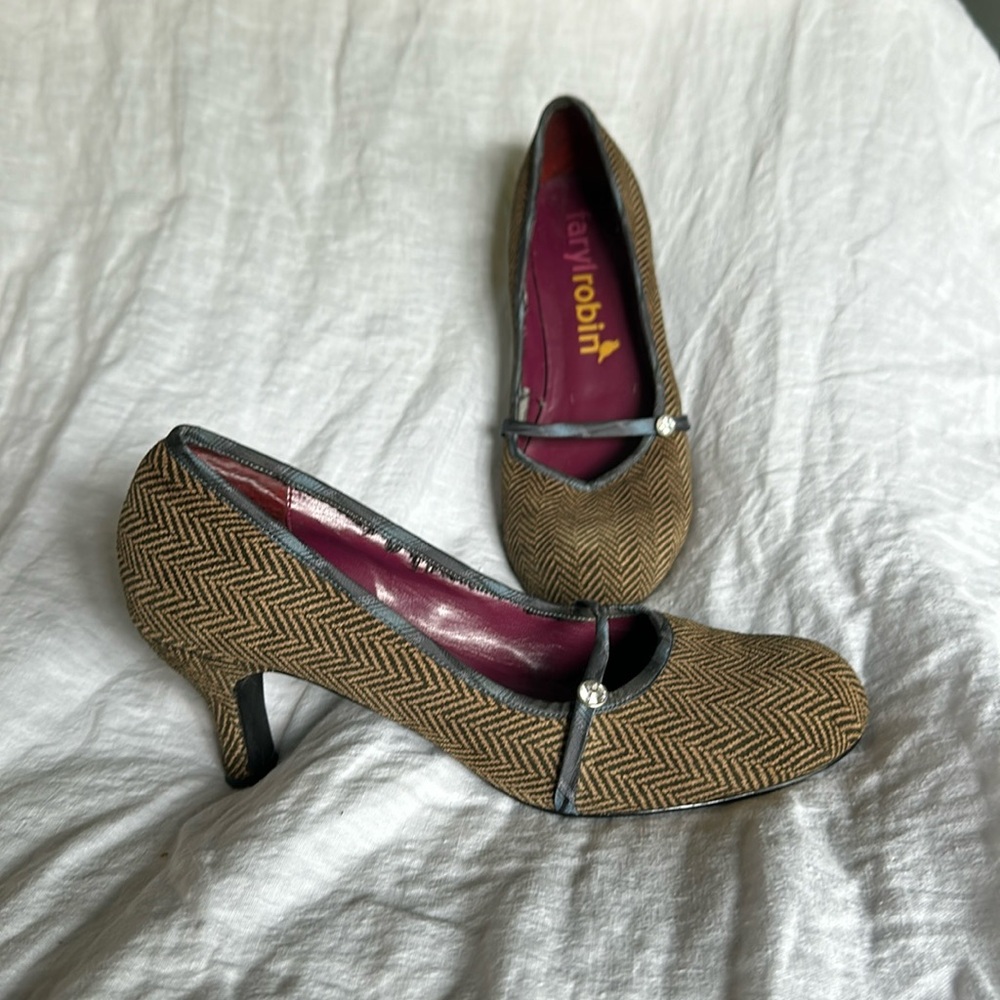 FarylRobin women’s size 9 Mary Jane EUC